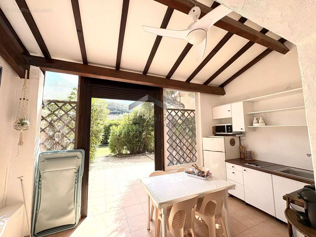 Maison à PORTO-VECCHIO