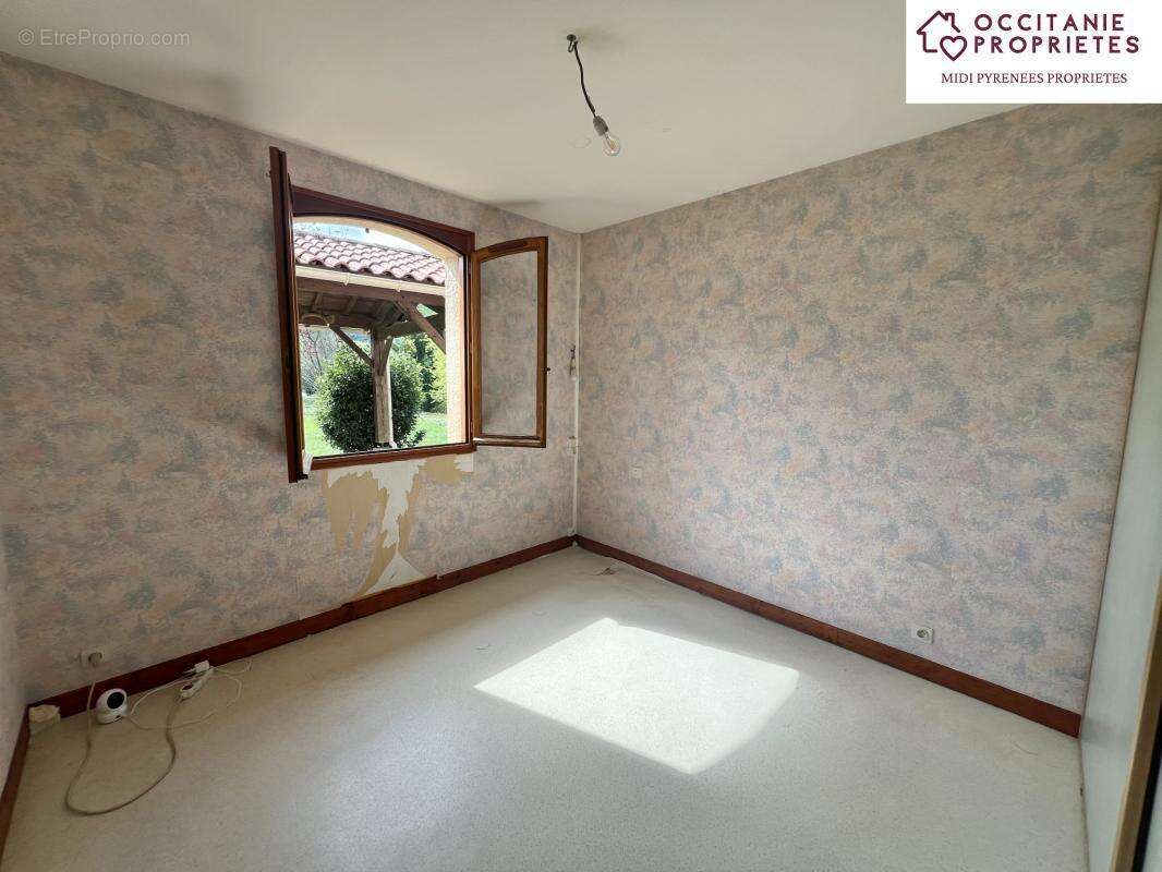 Maison à LES BORDES-SUR-ARIZE