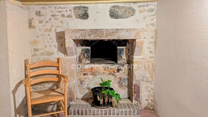 Maison à PERVENCHERES