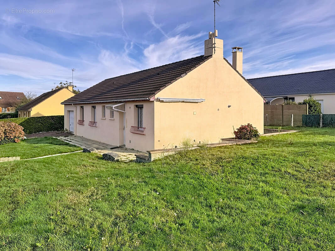 Maison à LA MEAUFFE