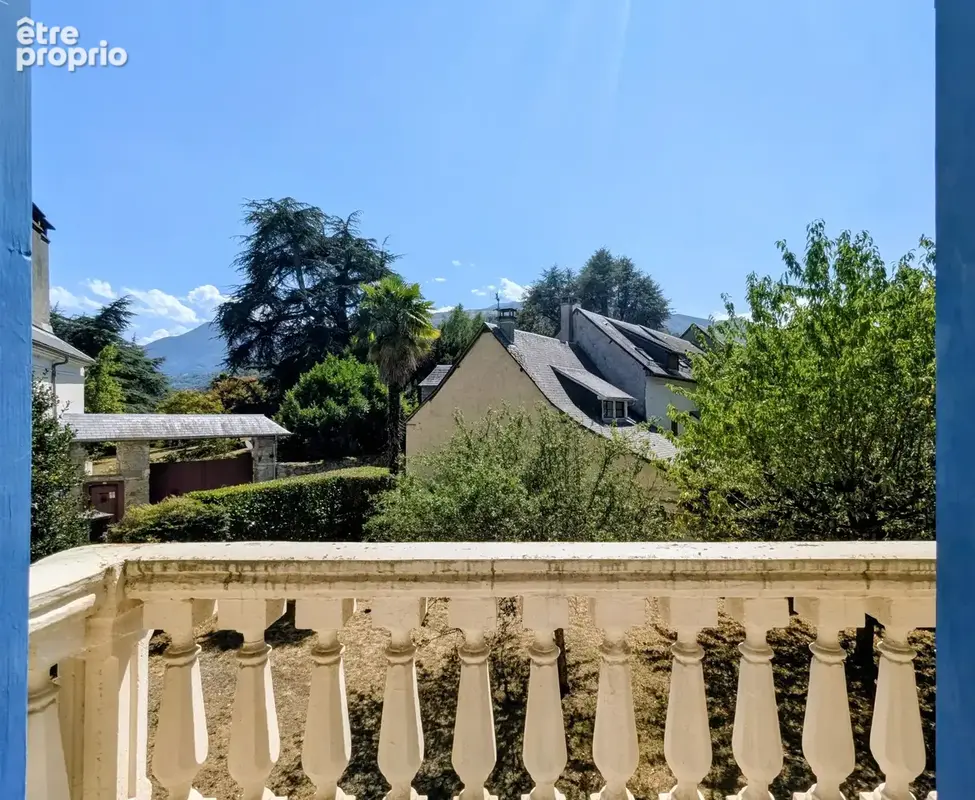 Appartement T2 · Argelès-Gazost ville haute · Balcon vue Hautacam · Parking privatif . Cave - photo 10