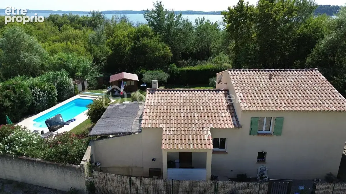 Magnifique Villa de 5 pièces , sur Saint-Chamas , au  bord de l'étang de Berre ,au calme - photo 2