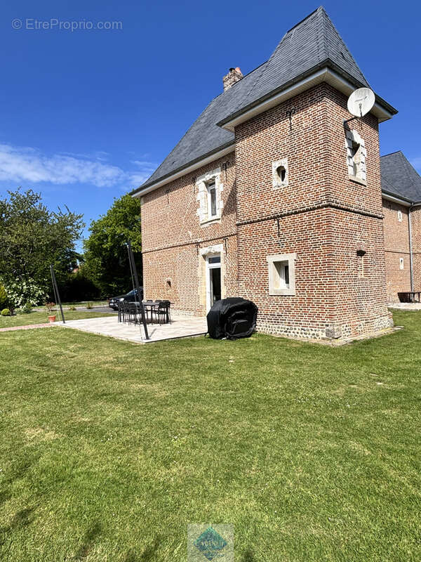 Maison à BAROMESNIL