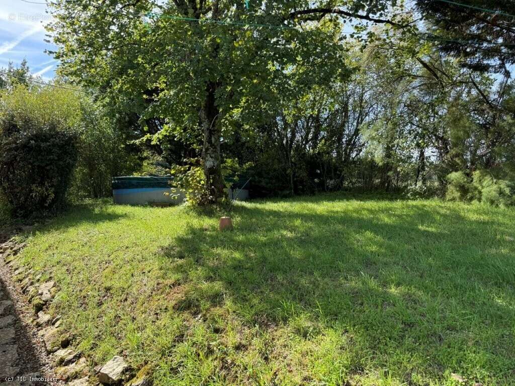 Maison à CHAMPAGNE-MOUTON