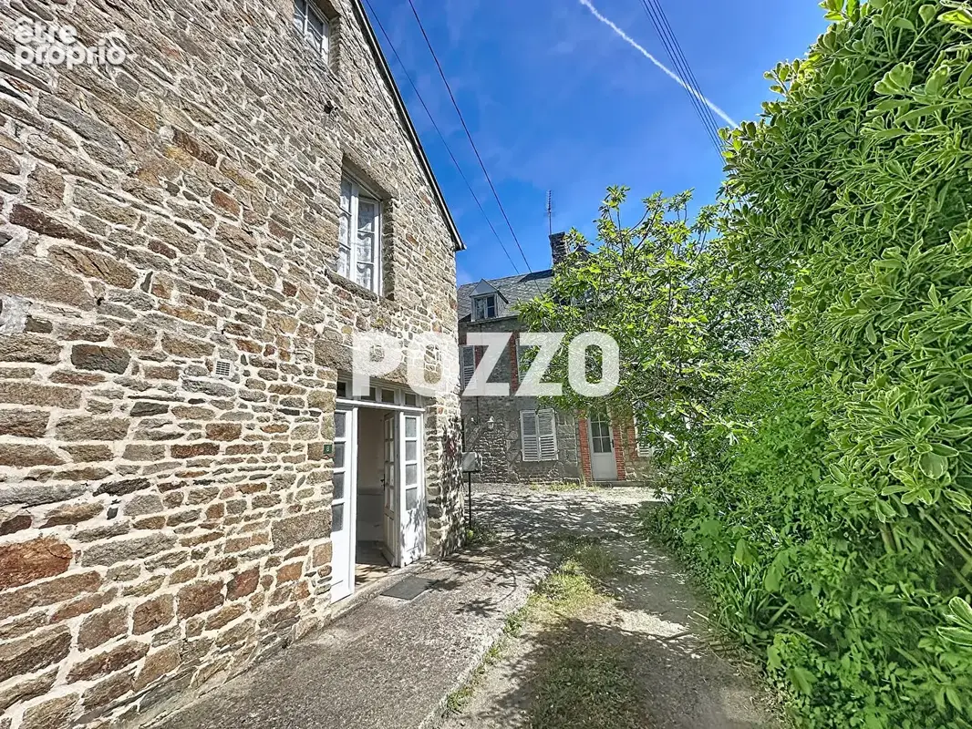 Maison à GENETS