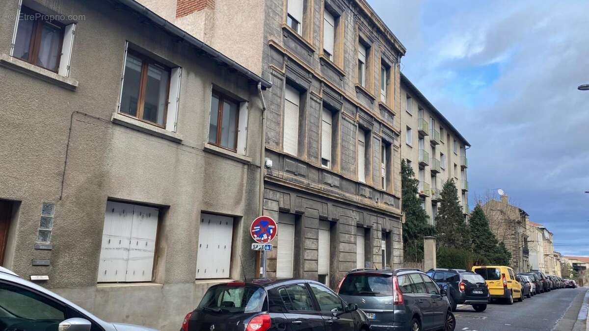 Appartement à SAINT-ETIENNE