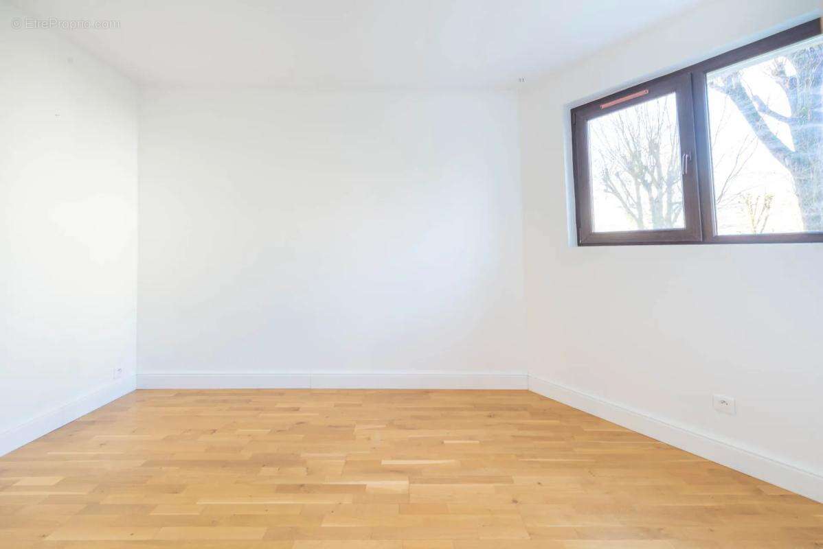 Appartement à CHAMPS-SUR-MARNE