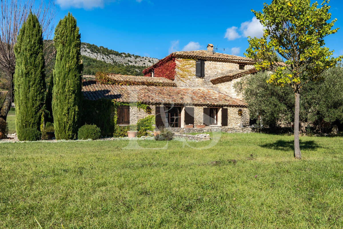 Maison à REILHANETTE