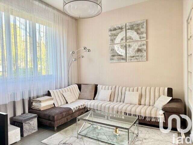 Photo 3 - Maison à BEAUVAIS