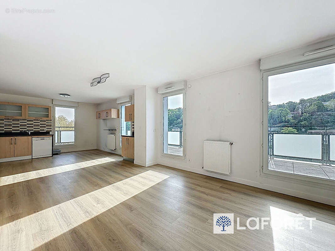 Appartement à LYON-9E
