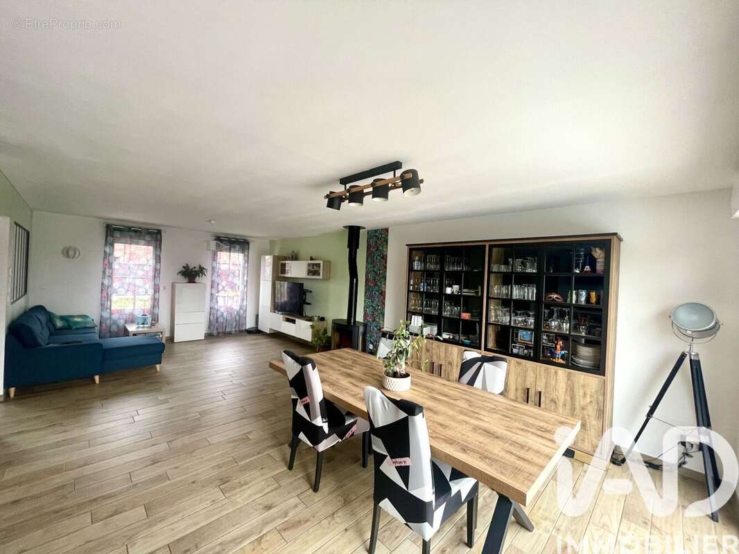 Photo 5 - Maison à CARVIN