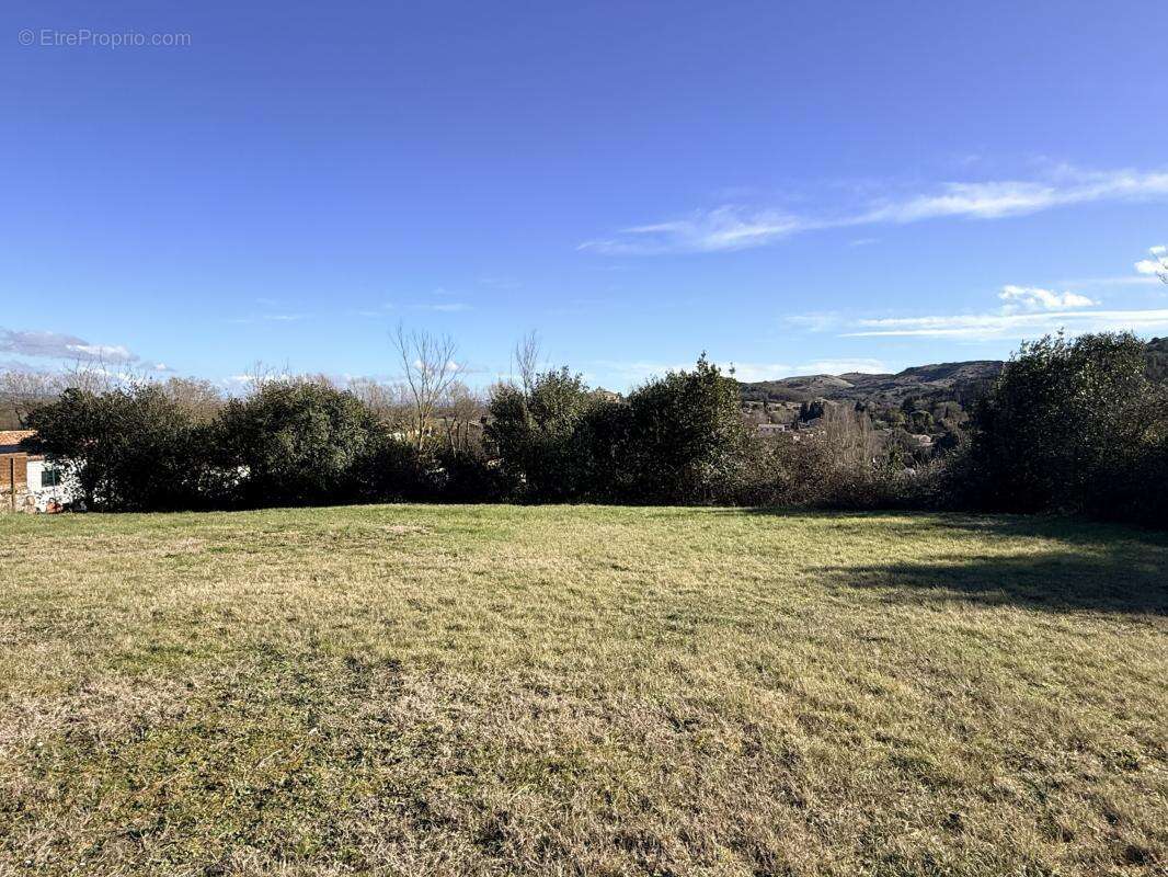 Terrain constructible - VILLENEUVE-LA-COMPTAL - photo 4