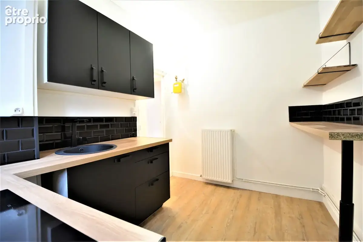 Photo Appartement à Ivry-Sur-Seine au prix de 215 000€