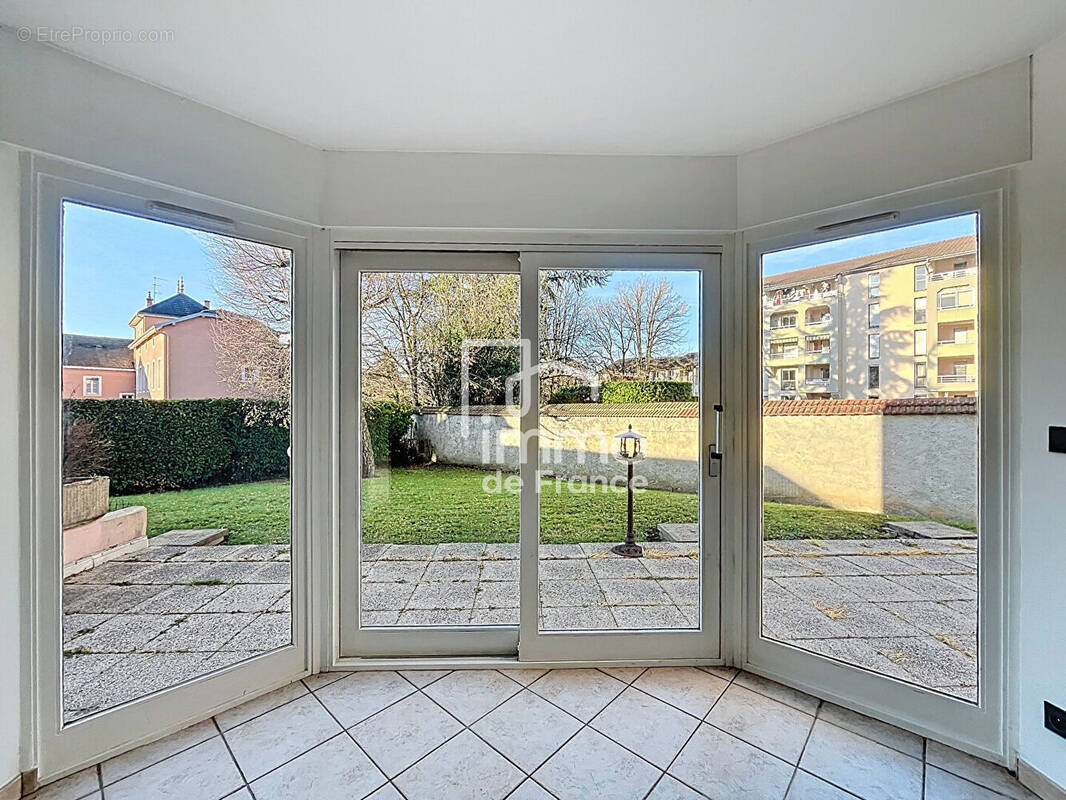 Appartement à OYONNAX