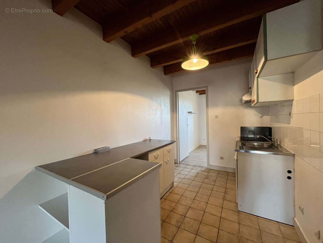 Appartement à RUELLE-SUR-TOUVRE