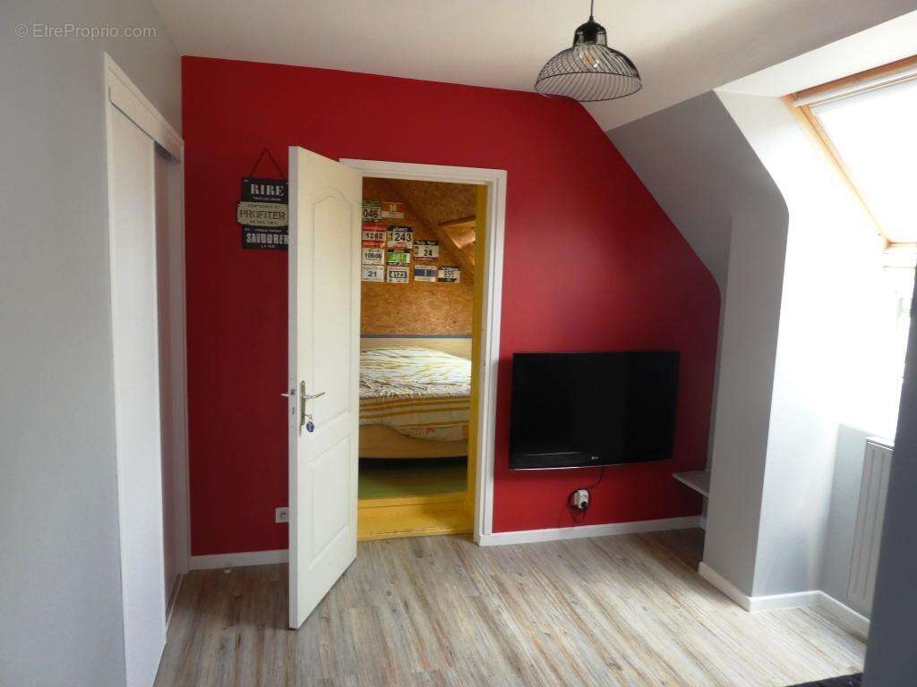Maison à LOCMALO