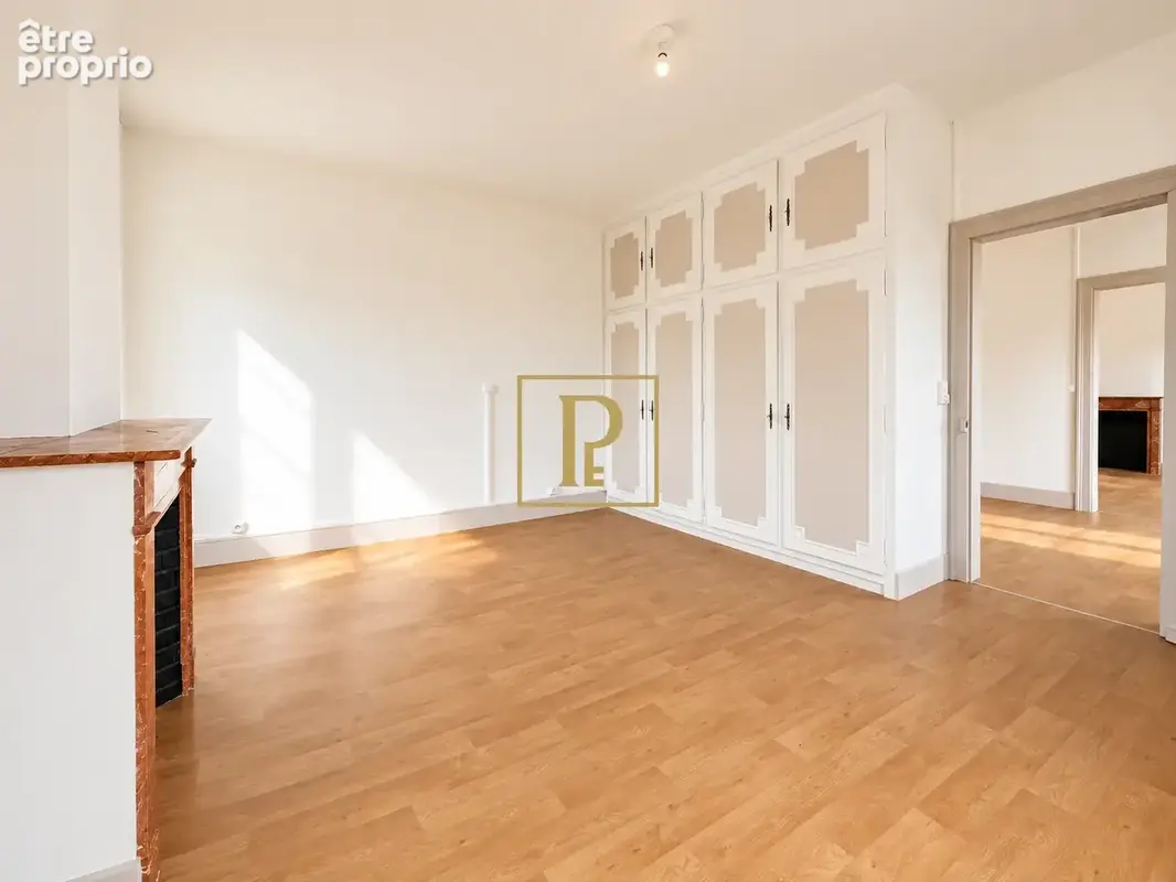 Athies   maison aux beaux volumes avec 3 chambres et combles aménageables - photo 12