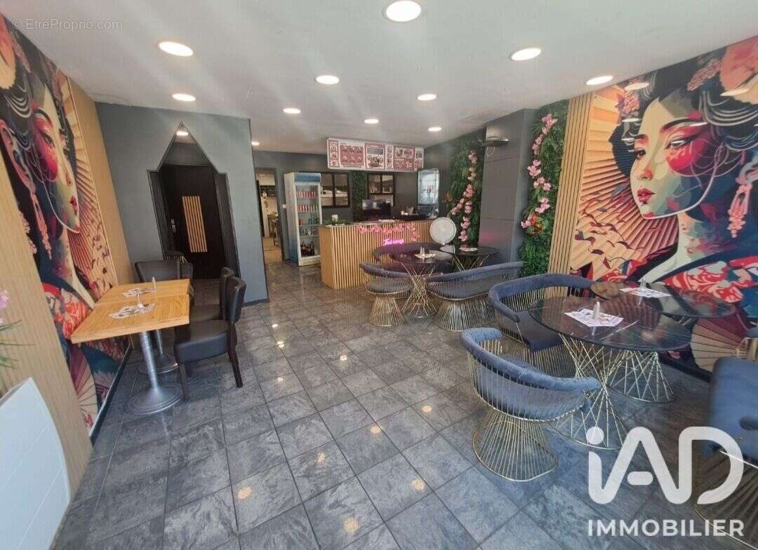 Commerce 100 m² à Thourotte  - photo 2
