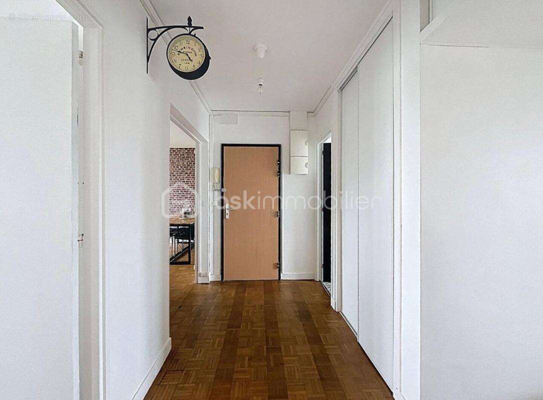 Appartement à PLAISIR