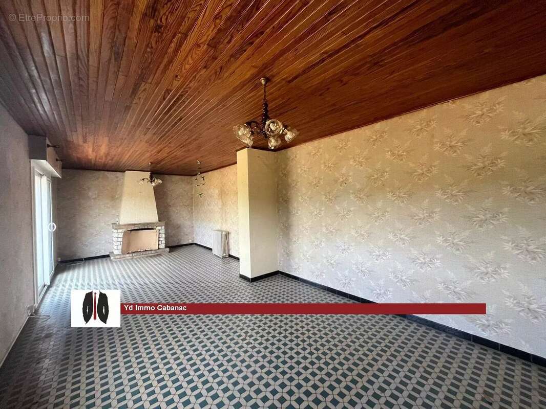 Maison à CABANAC-ET-VILLAGRAINS