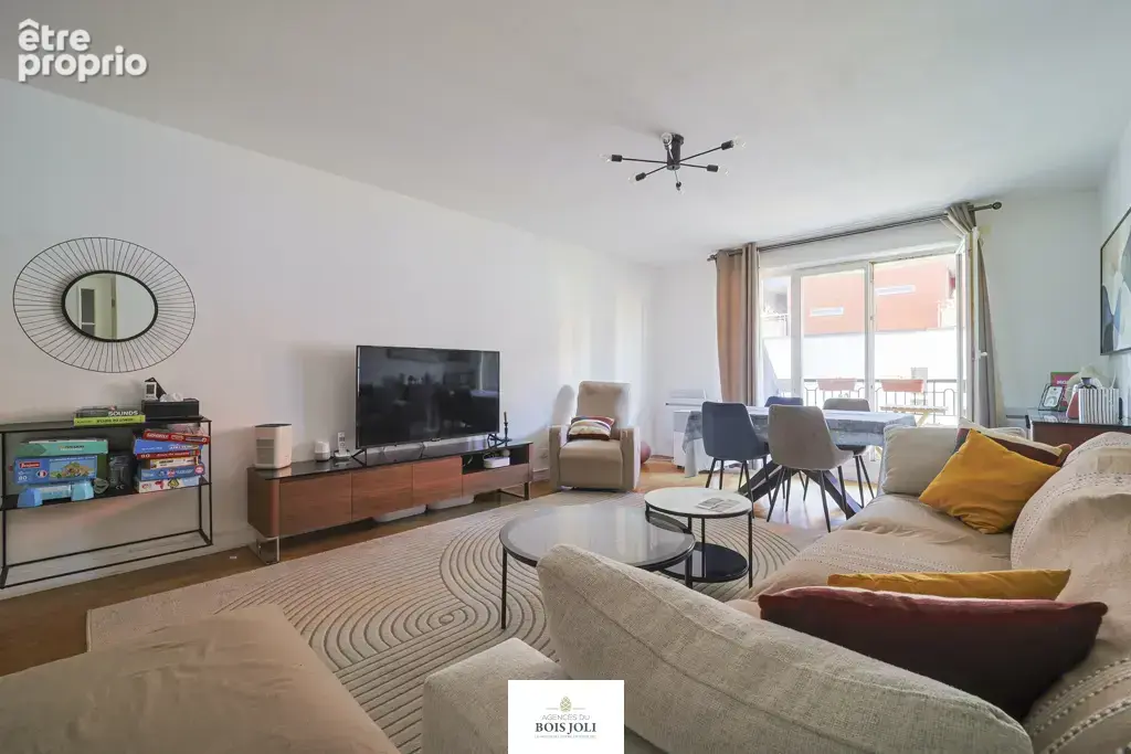 Appartement à ISSY-LES-MOULINEAUX