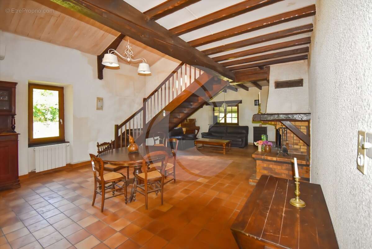 Maison 98 m² à Realville  - photo 8