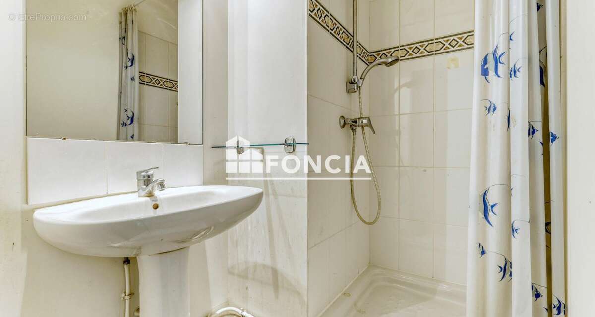 Appartement à ISSY-LES-MOULINEAUX