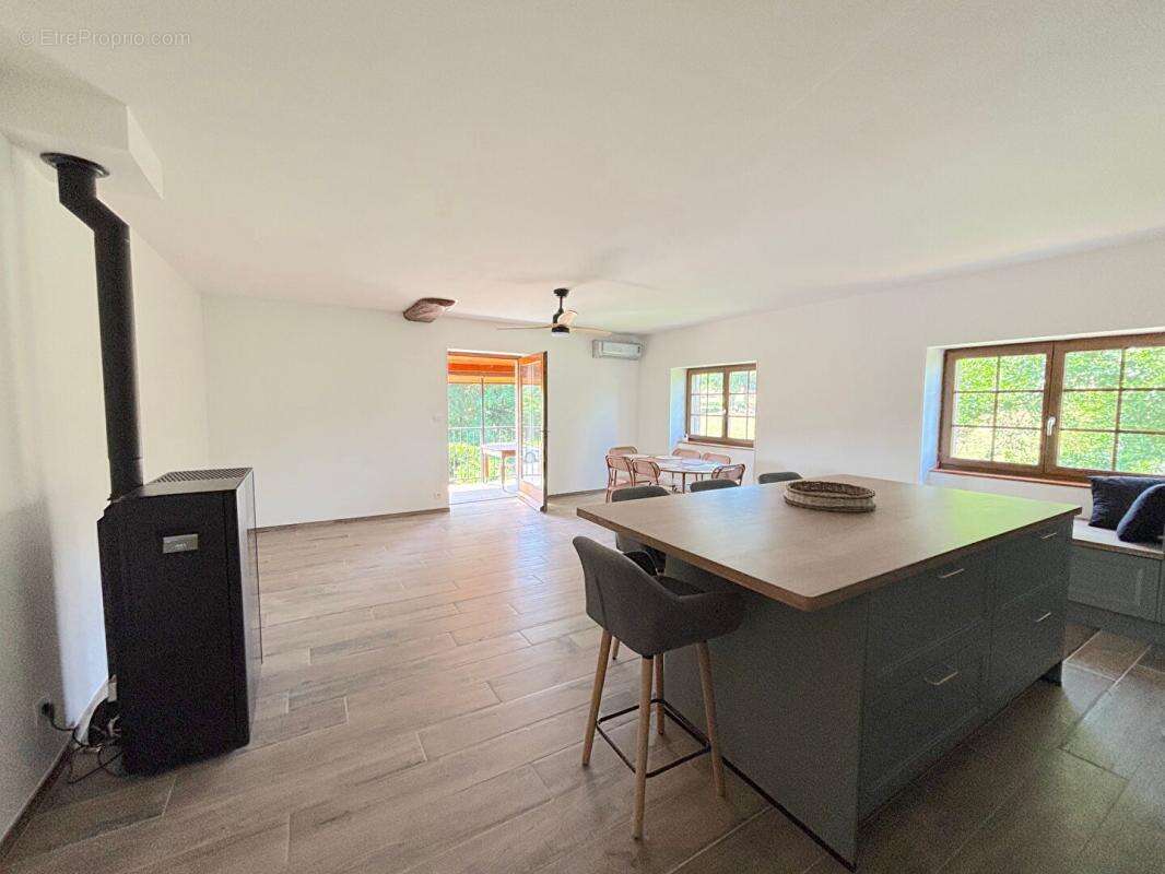 Jolie maison rénovée - photo 6