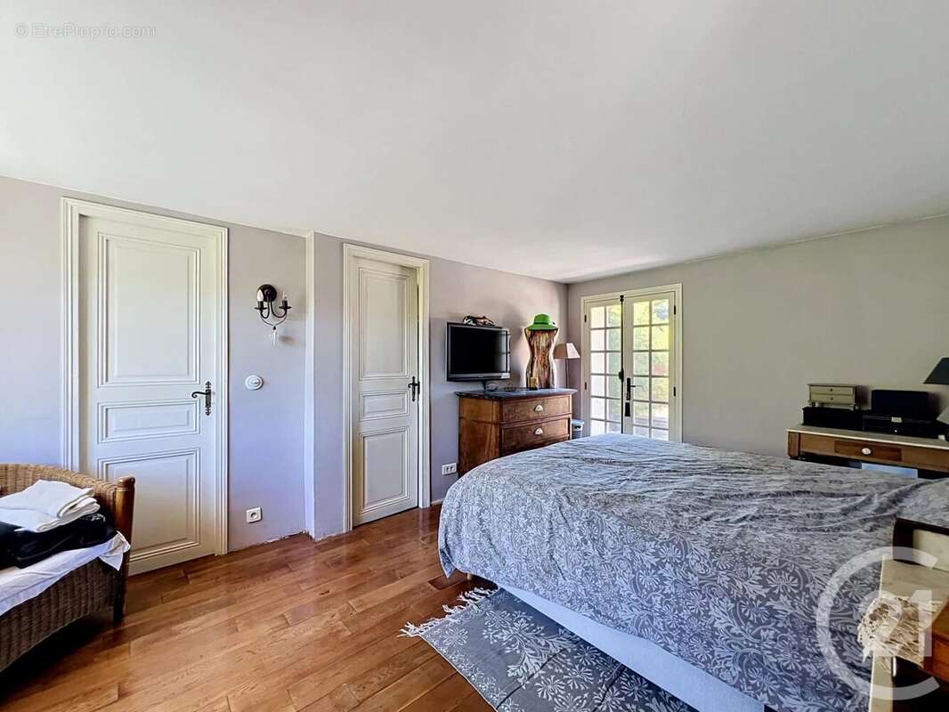 Maison 109 m² à Mougins  - photo 8