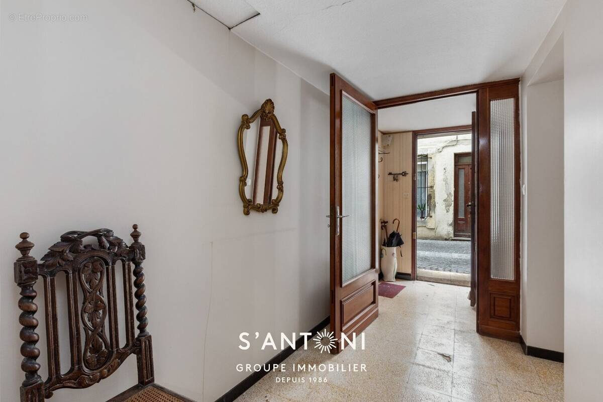 Maison à VILLENEUVE-LES-BEZIERS