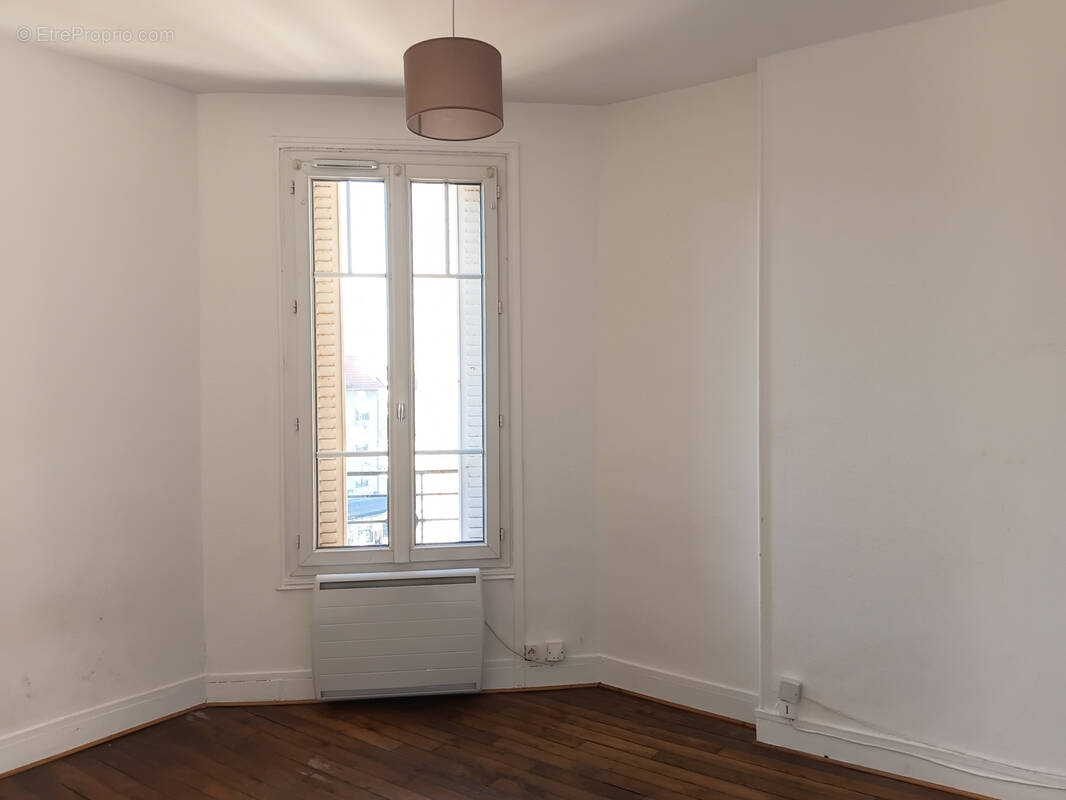 Appartement à VILLENEUVE-LE-ROI