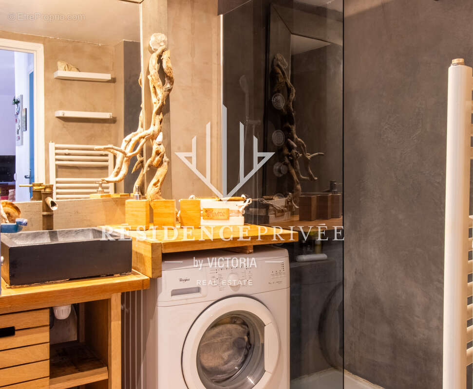 Appartement à HYERES