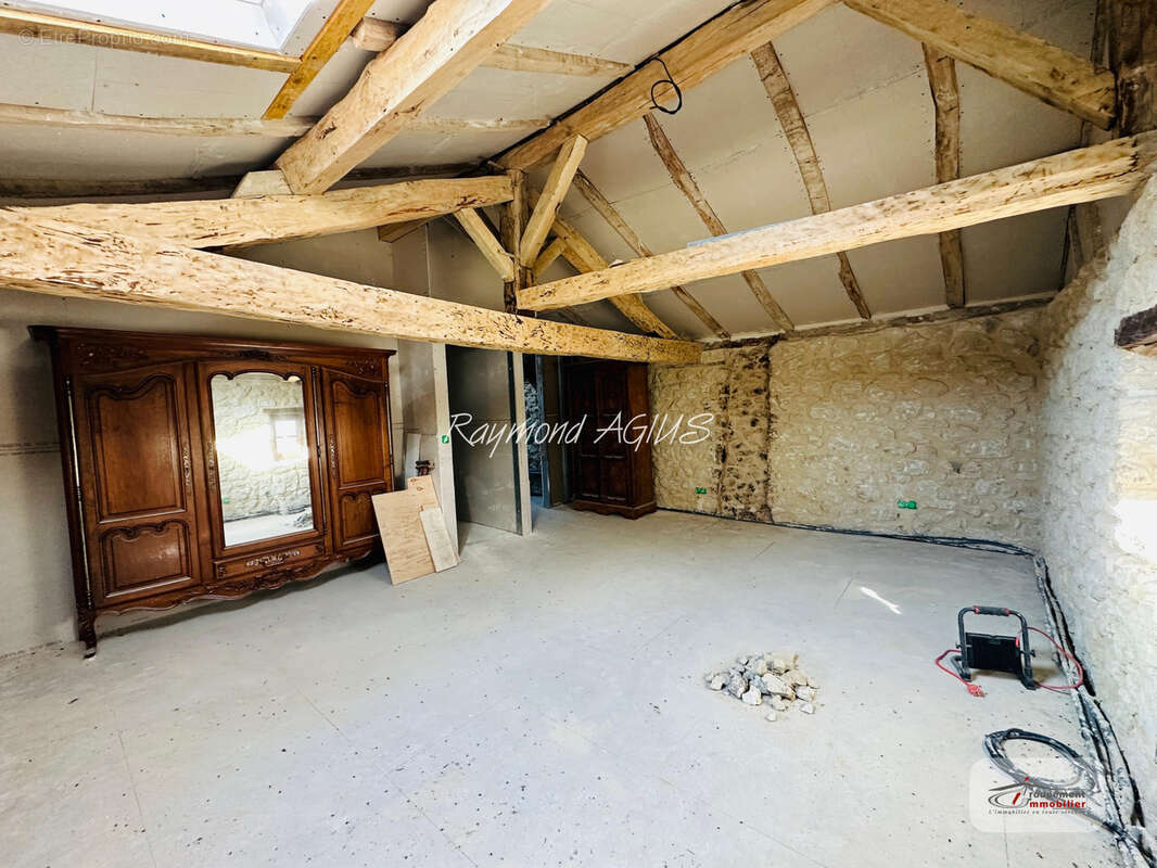 Charmant maison en pierre de 3 chambres avec une vue imprenable - photo 15