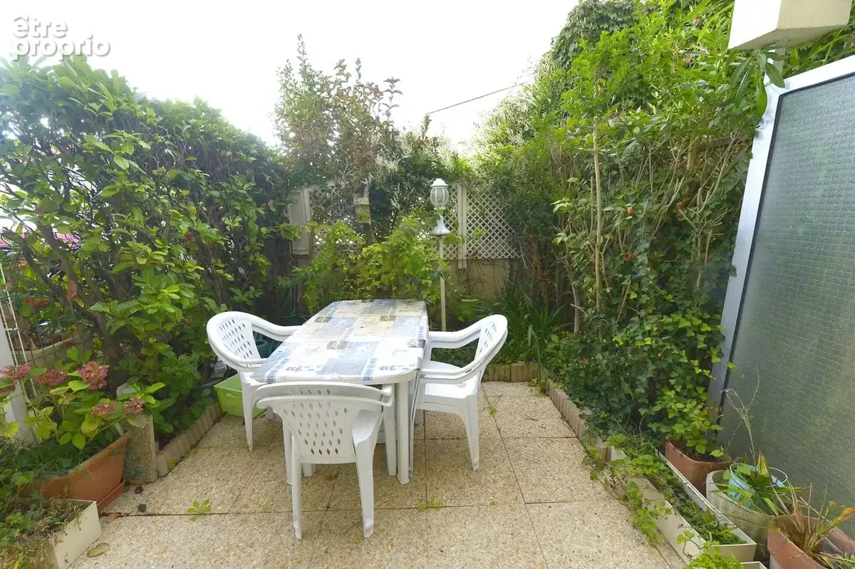 Appartement 38 m² à Saint-Georges-De-Didonne  - photo 5