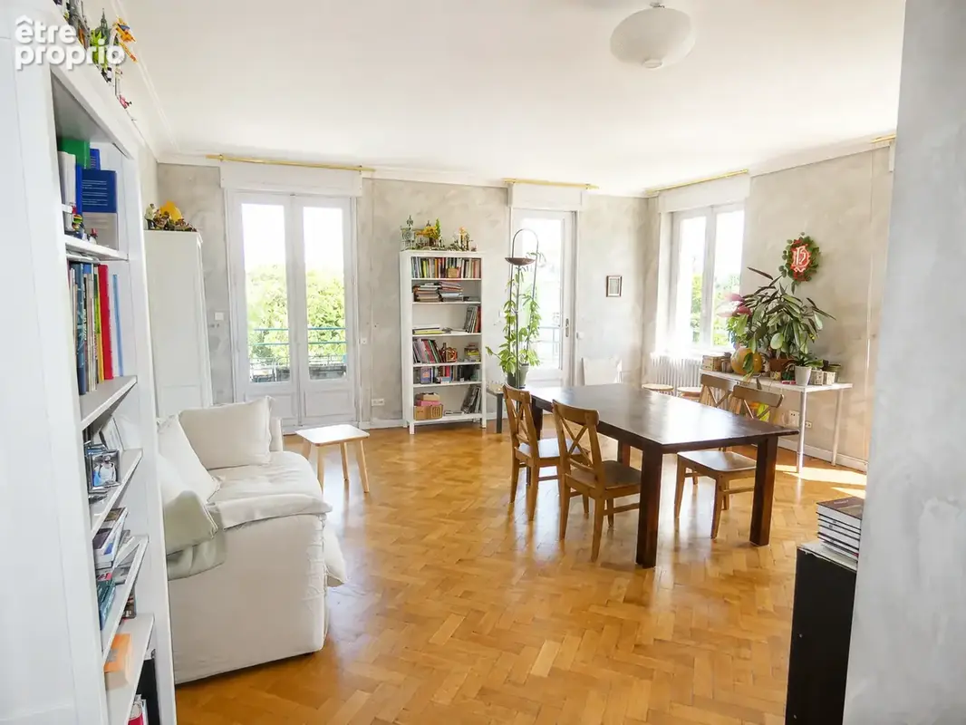 Superbe appartement en duplex de 124 m2 avec balcon et vue sur les quais - photo 3