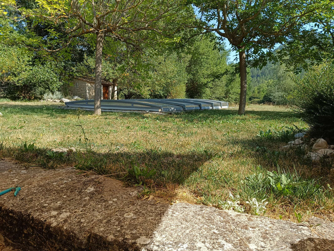 Reilhanette / propriete / ancien moulin restaure / terrain 2ha env. / vue imprenable - photo 35
