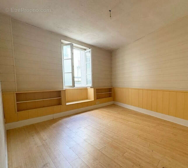 Appartement à VICHY