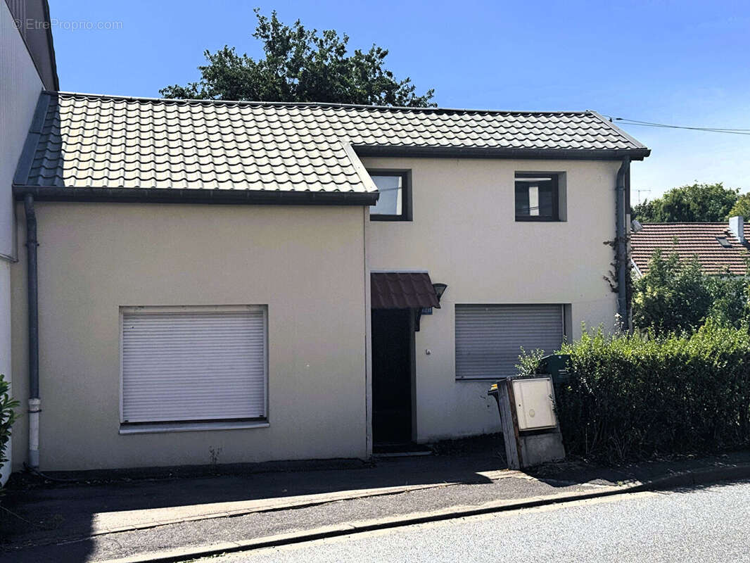 Maison à MONTIGNY-LES-METZ