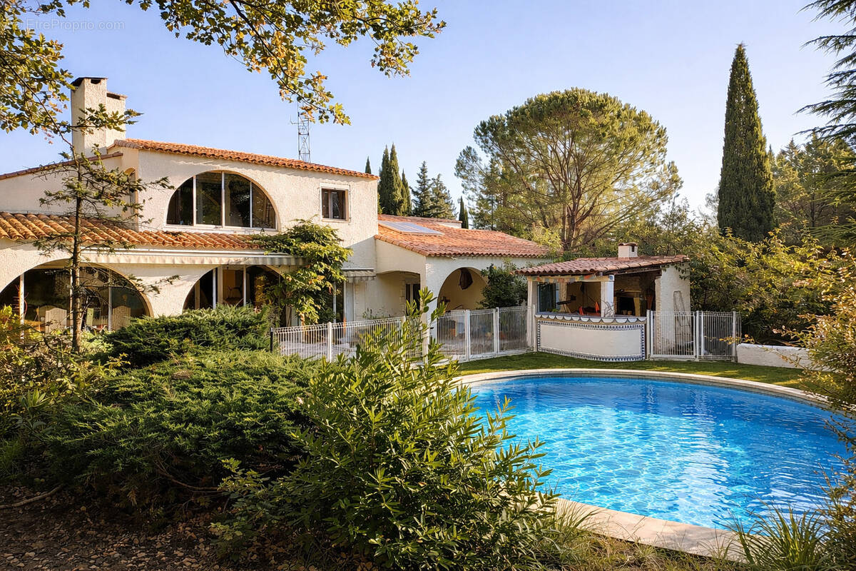 Maison à SAINT-MARTIN-DE-LONDRES