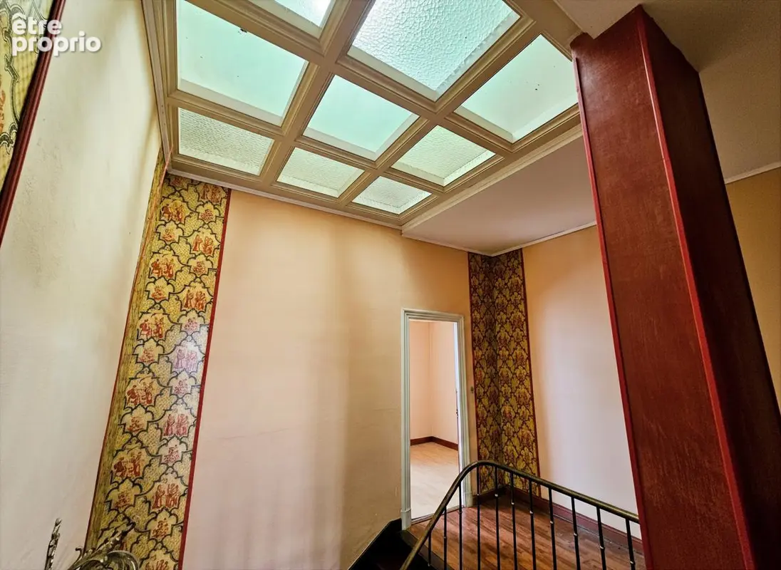 Maison bourgeoise des années 20 idéalement placée - photo 14