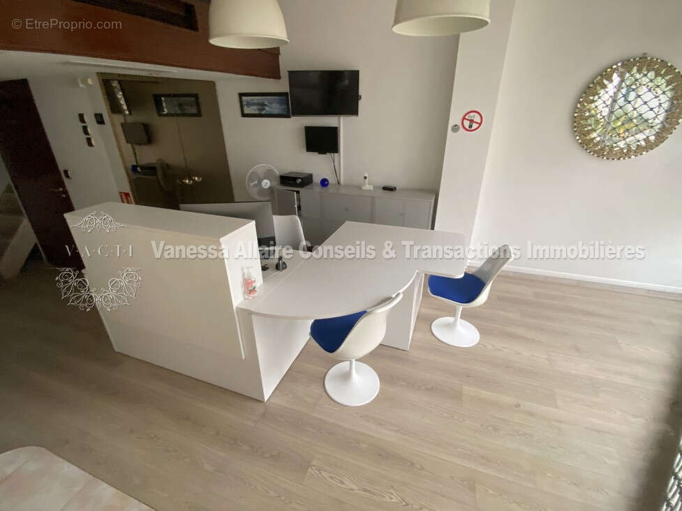 Commerce à LA BAULE-ESCOUBLAC