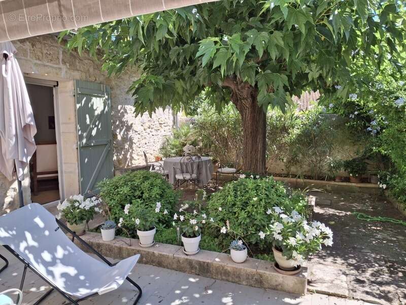Maison à BEAUCAIRE