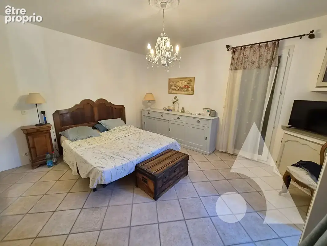 Draguignan - 7 pièces - 285 m² - photo 6