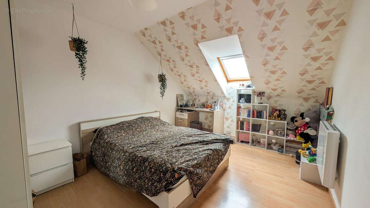 Maison à GOUZEAUCOURT