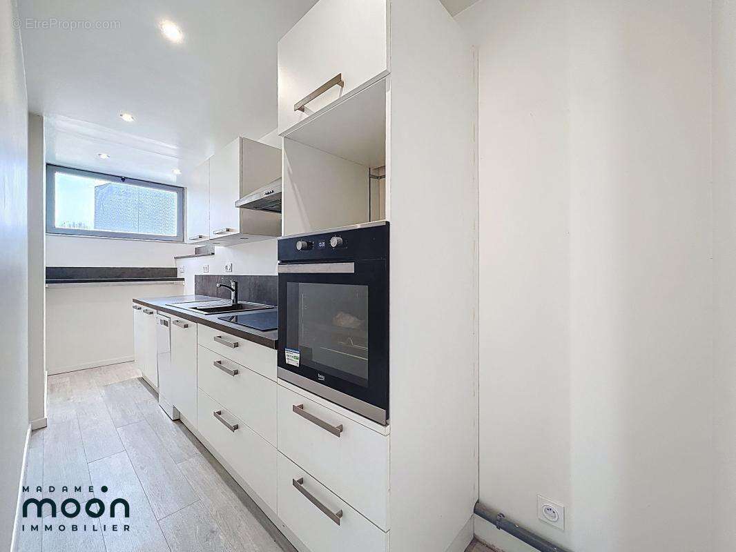 Appartement à OULLINS