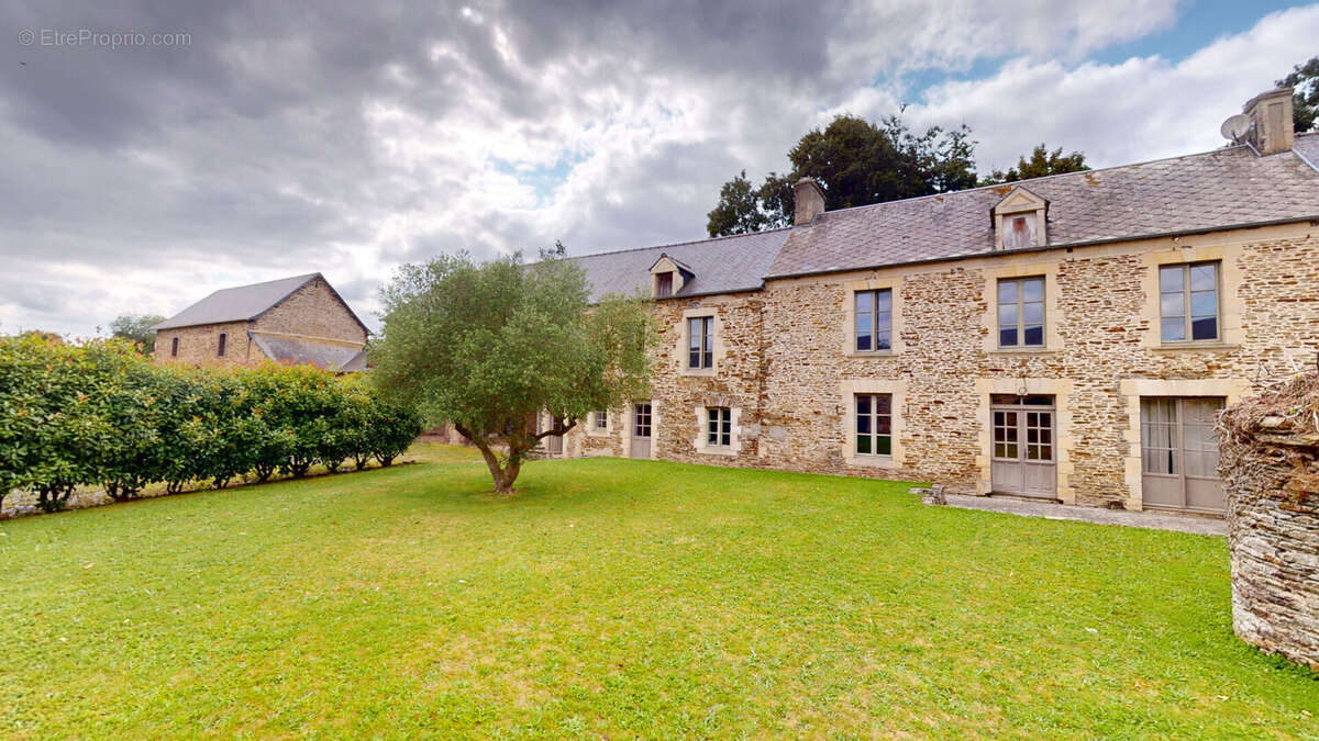 Maison à CAUMONT-L&#039;EVENTE