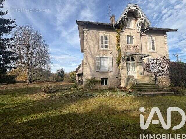 Photo 2 - Maison à CHATEL-SUR-MOSELLE