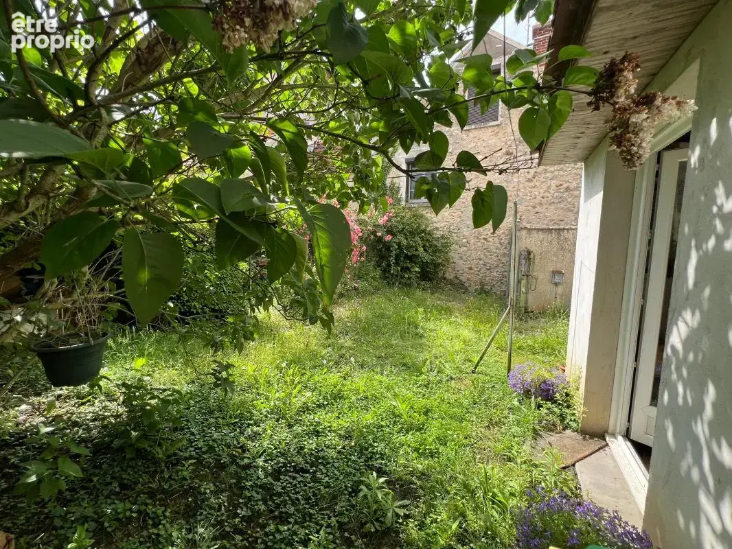 Maison À Vendre centre ville de saint Thibault des vignes 5 pièces à rénover - photo 22