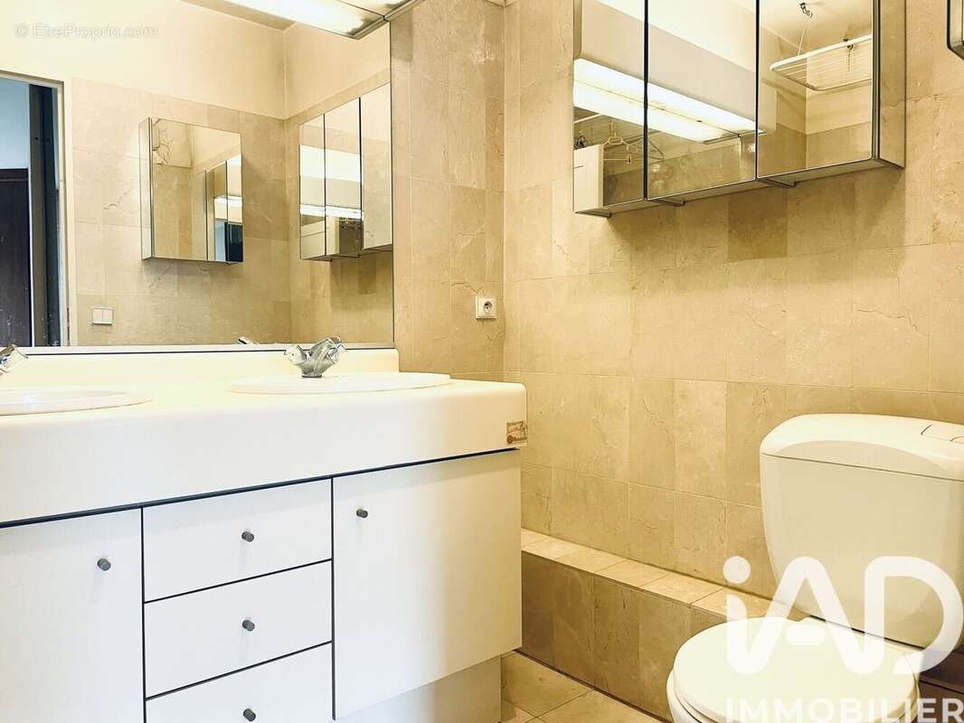 Photo 9 - Appartement à PARIS-15E