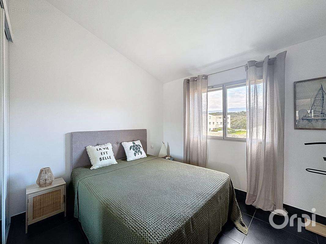 Appartement à PORTO-VECCHIO